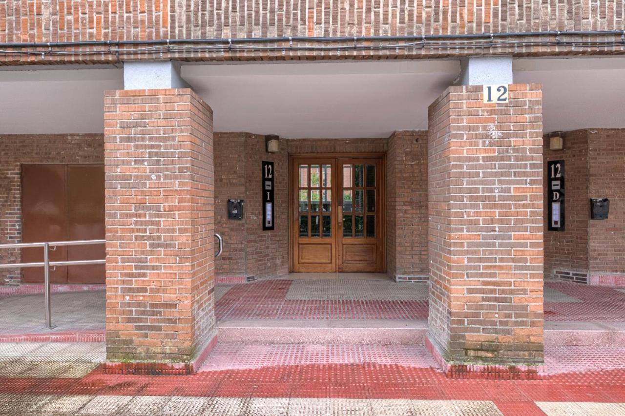 Апартаменты Vivienda Turistica Reformada En Zona Residencial Con Garaje Y Wifi Бильбао Экстерьер фото